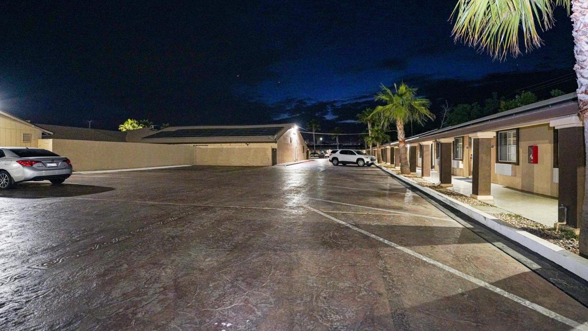 Americas Best Value Inn, Antioch Exterior photo