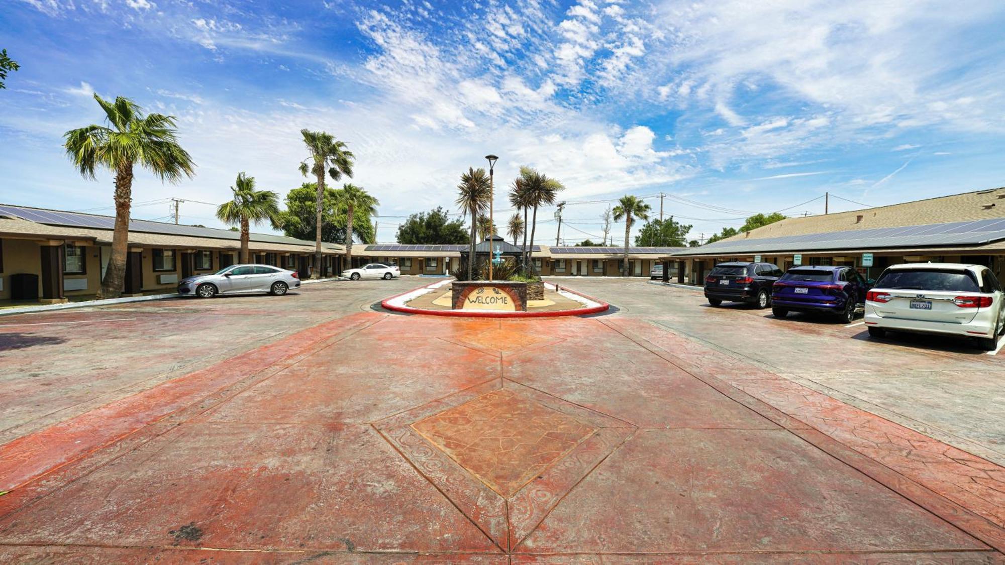 Americas Best Value Inn, Antioch Exterior photo