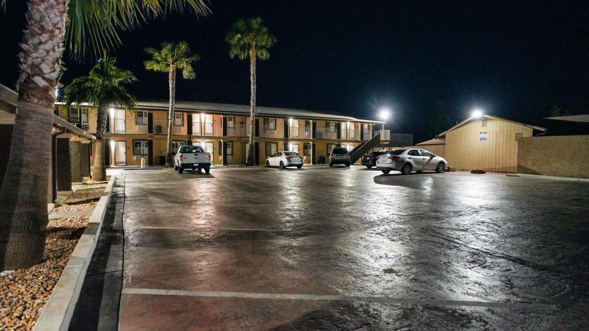 Americas Best Value Inn, Antioch Exterior photo