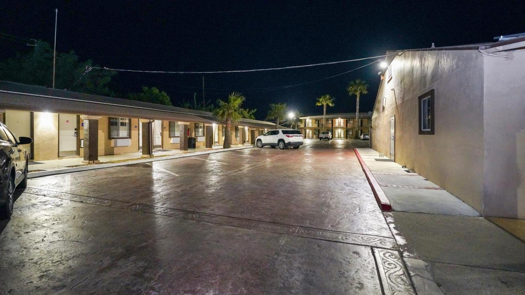 Americas Best Value Inn, Antioch Exterior photo