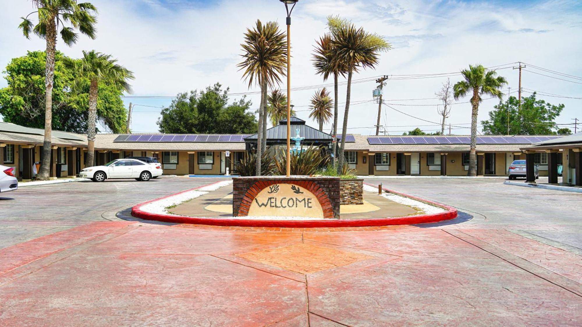 Americas Best Value Inn, Antioch Exterior photo