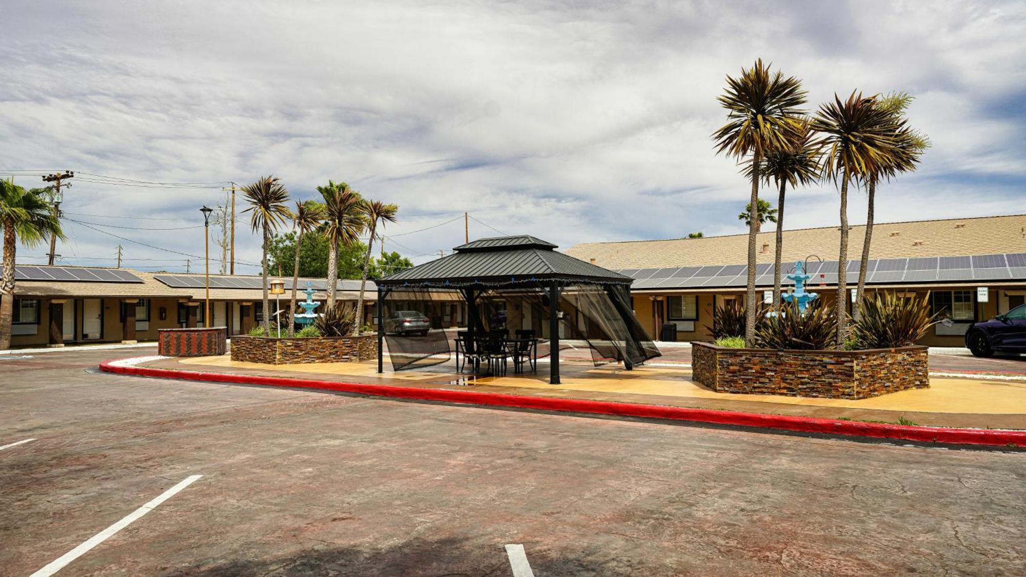 Americas Best Value Inn, Antioch Exterior photo