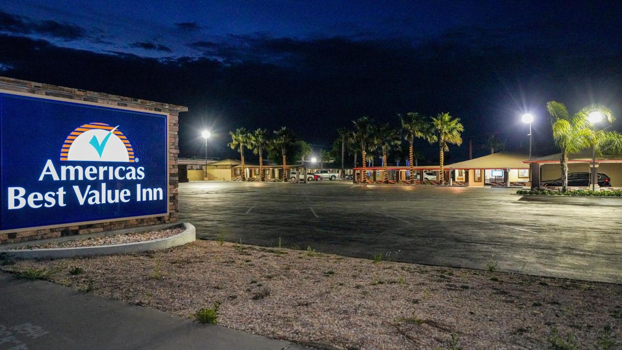 Americas Best Value Inn, Antioch Exterior photo