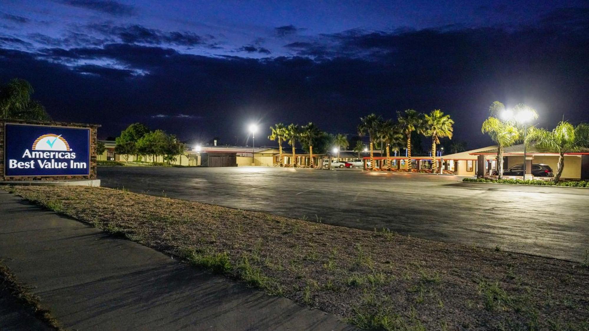 Americas Best Value Inn, Antioch Exterior photo