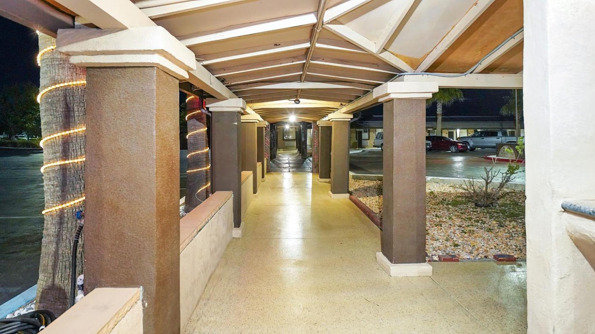 Americas Best Value Inn, Antioch Exterior photo