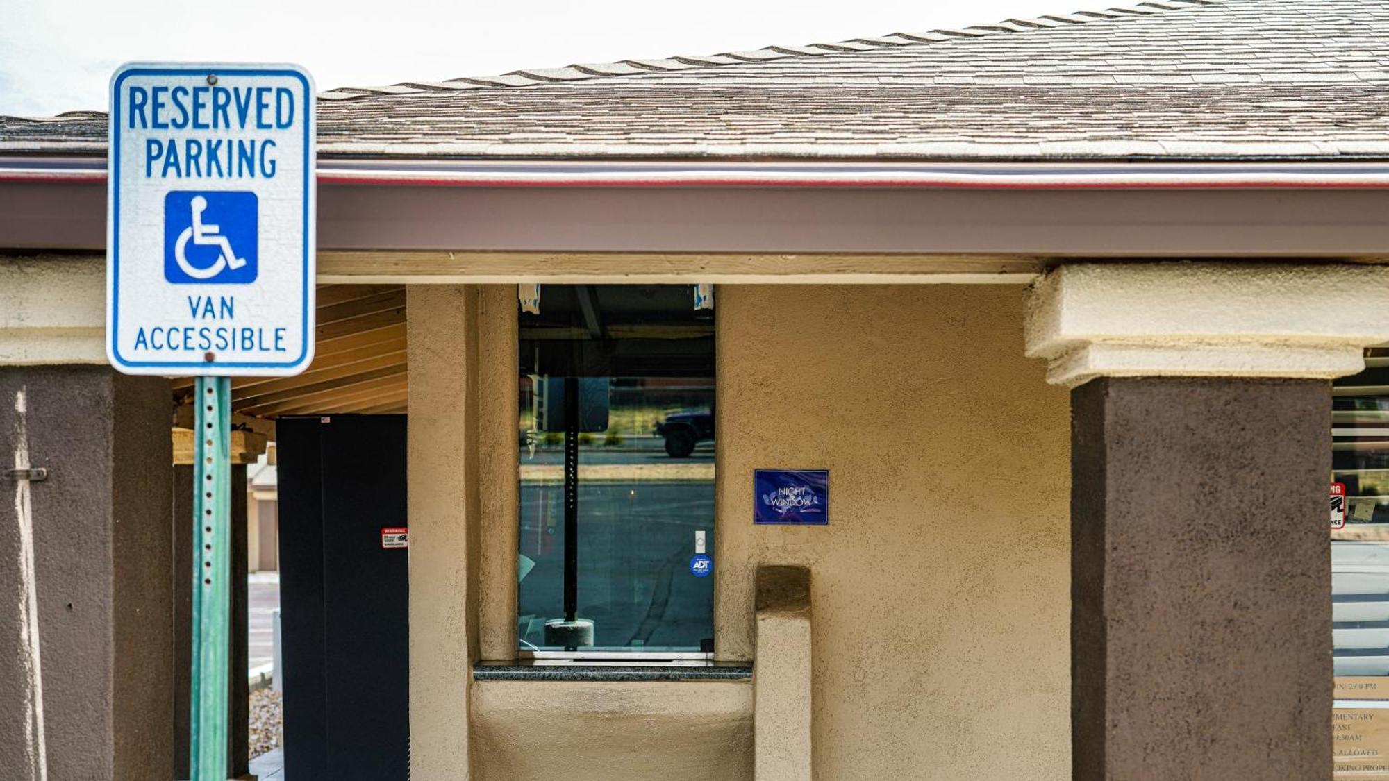 Americas Best Value Inn, Antioch Exterior photo