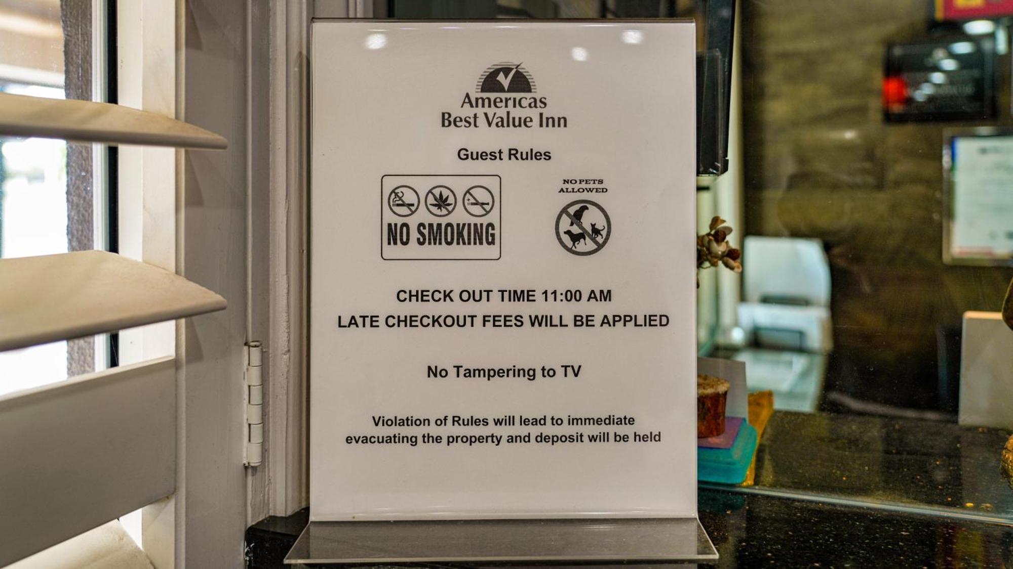 Americas Best Value Inn, Antioch Exterior photo